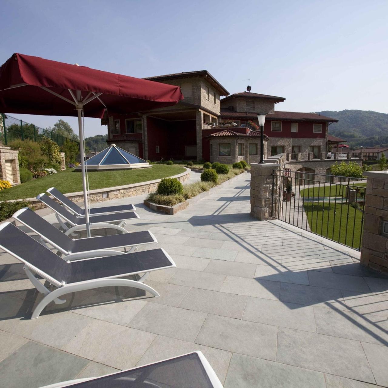 Bes Hotel Terme Di Palazzago Esterno foto